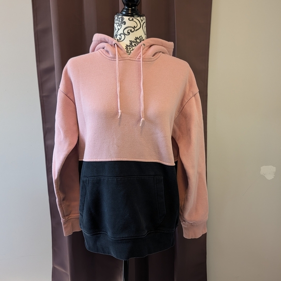 🖤 Zine Clothing Two-Tone Hoodie - Picture 1 of 4